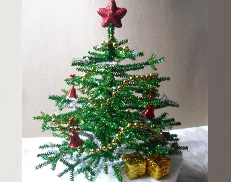 DIY vánoční stromeček z Mishury