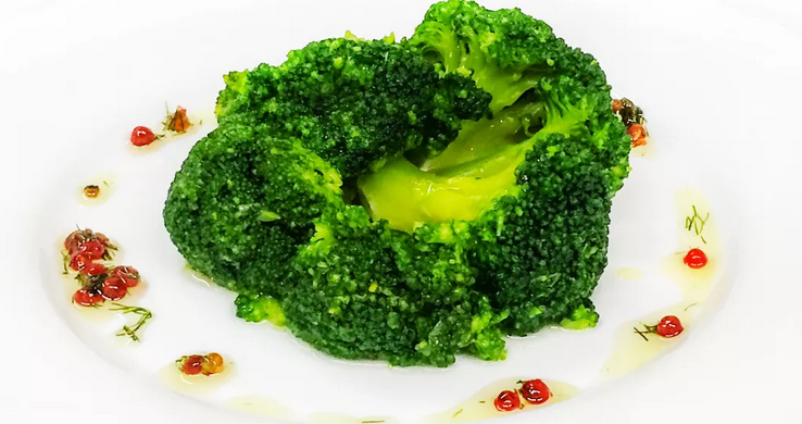 Kokta broccoli frysta för viktminskning
