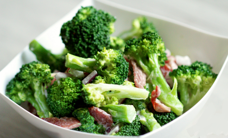 Hur man lagar fryst broccoli på rätt sätt: Vad man ska laga av det, recept